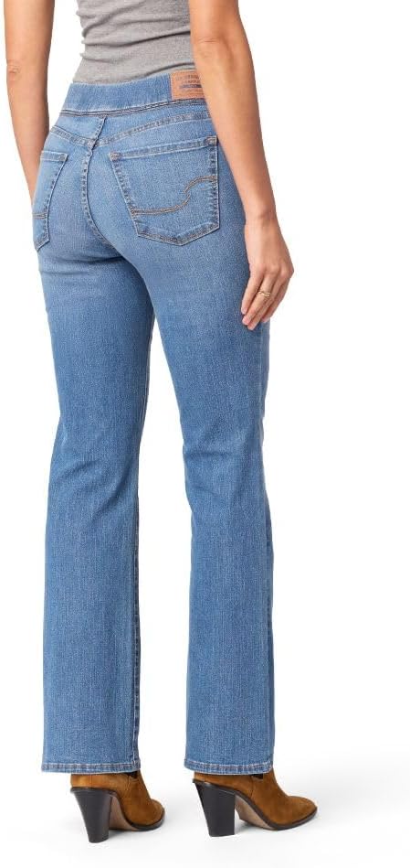 Levi Strauss Signature Gold Women's Totally Shaping Pull On Bootcut Jeans
