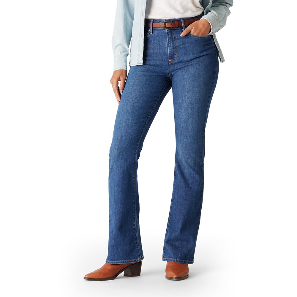 Levi Strauss Signature Gold Women's '03 Essentials Mid Rise Bootcut Jeans