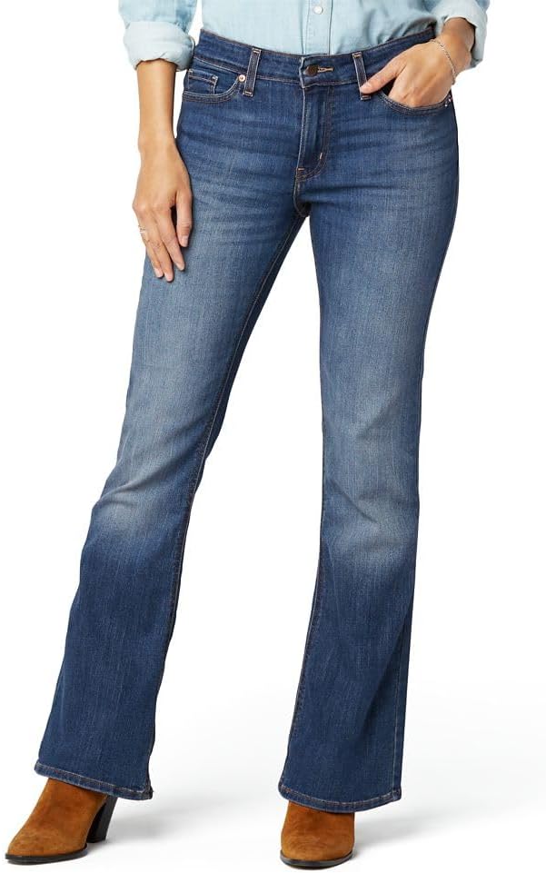 Levi Strauss Signature Gold Women's Mid Rise True Boot Jeans