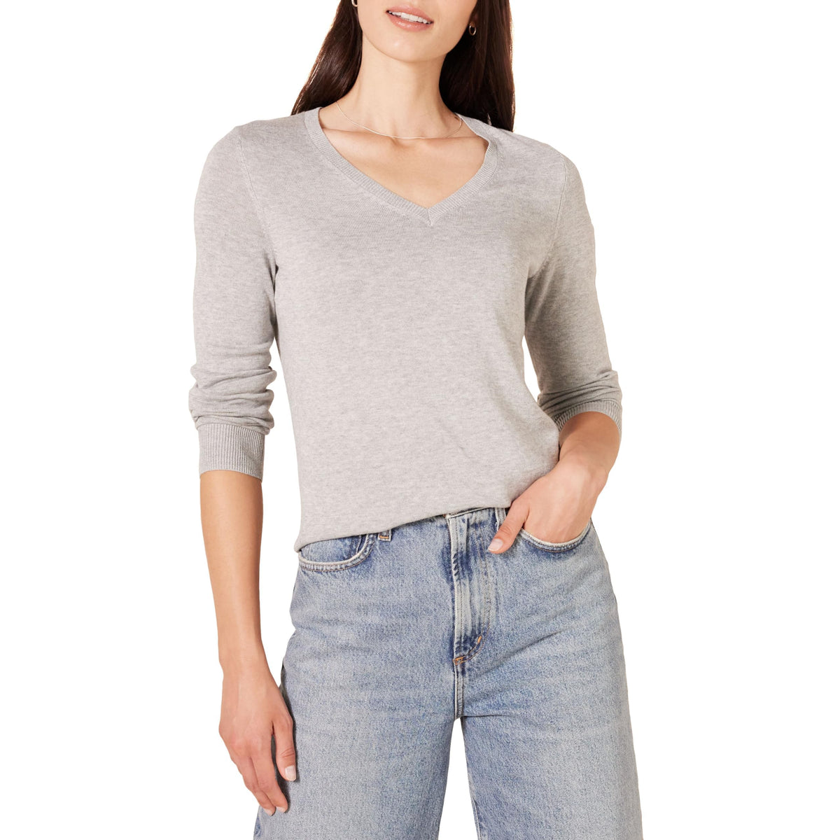 Amazon Essentials Women's Regular-Fit Lightweight Long-Sleeve V-Neck Sweater, Ribbed, Cozy Soft (Available in Plus Size)