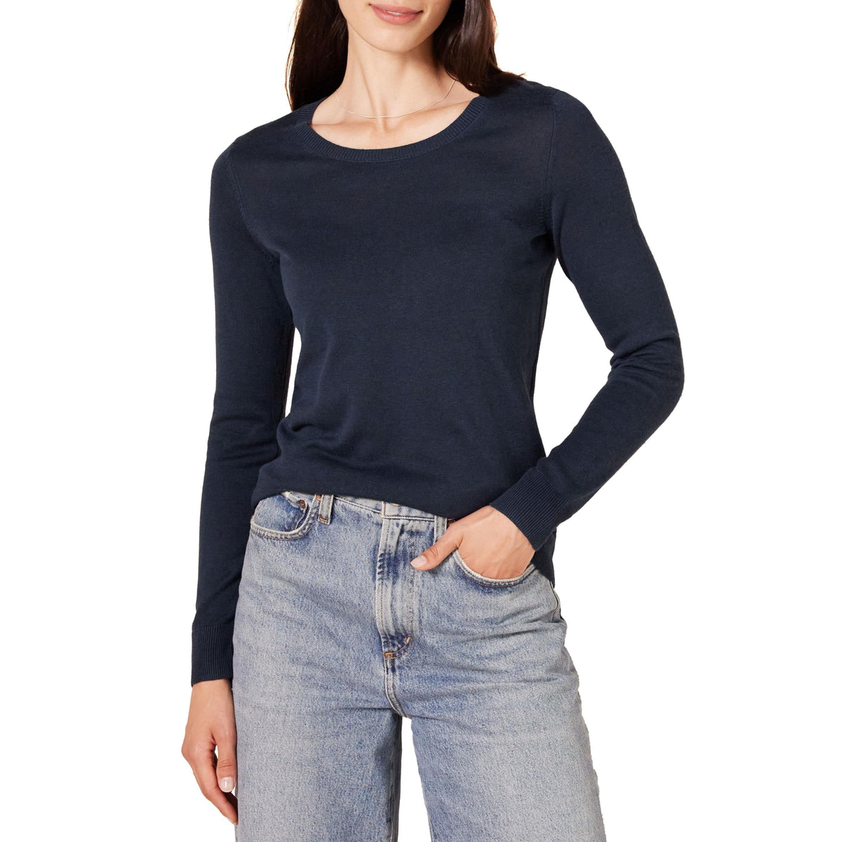 Amazon Essentials Women's Long-Sleeve Lightweight Crewneck Sweater, Flattering (Available in Plus Size)