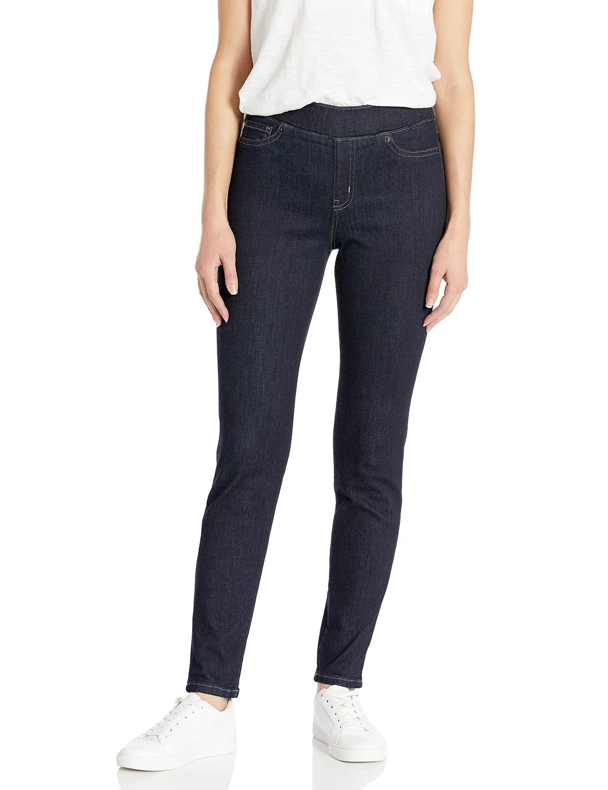 Amazon Essentials Women's Skinny Fit Mid-Rise Stretch Pull-On Jegging with Pockets