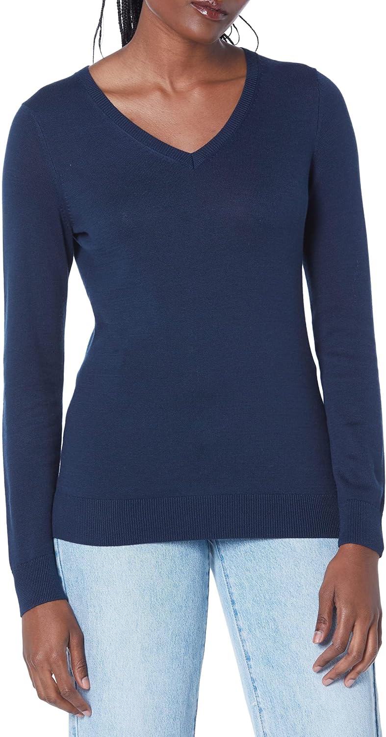 Amazon Essentials Women's Regular-Fit Lightweight Long-Sleeve V-Neck Sweater, Ribbed, Cozy Soft (Available in Plus Size)