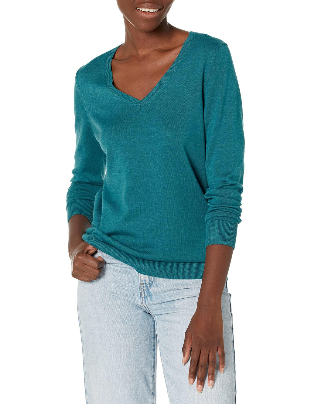 Amazon Essentials Women's Regular-Fit Lightweight Long-Sleeve V-Neck Sweater, Ribbed, Cozy Soft (Available in Plus Size)